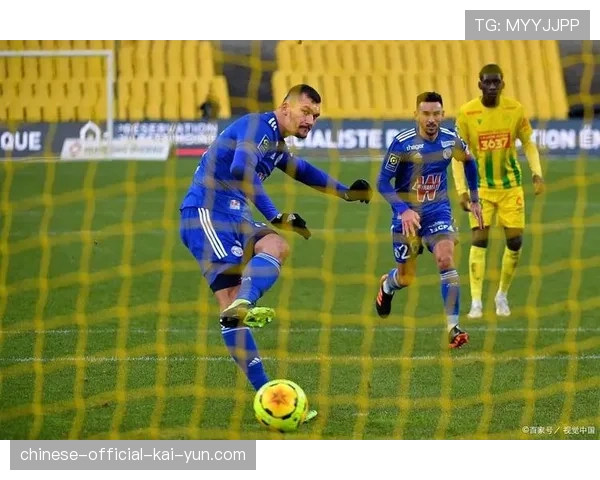 战术复盘：斯特拉斯堡高效反击，五次射门进三球击溃图卢兹